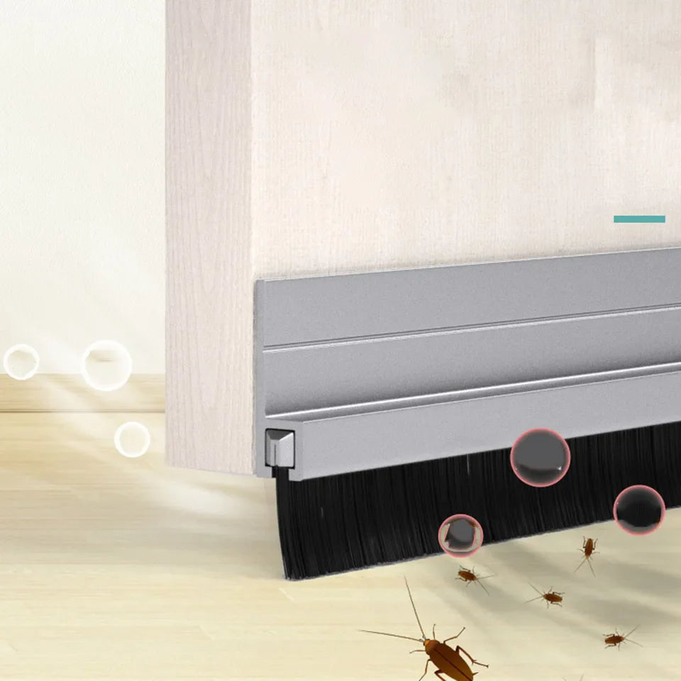 Bas de porte isolant contre les insectes et les rongeurs
