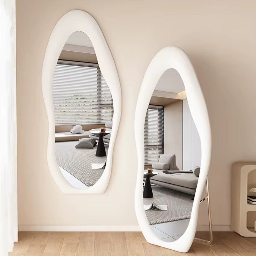 🪞 Miroir Design Moderne – Élégance et Originalité pour Votre Intérieur